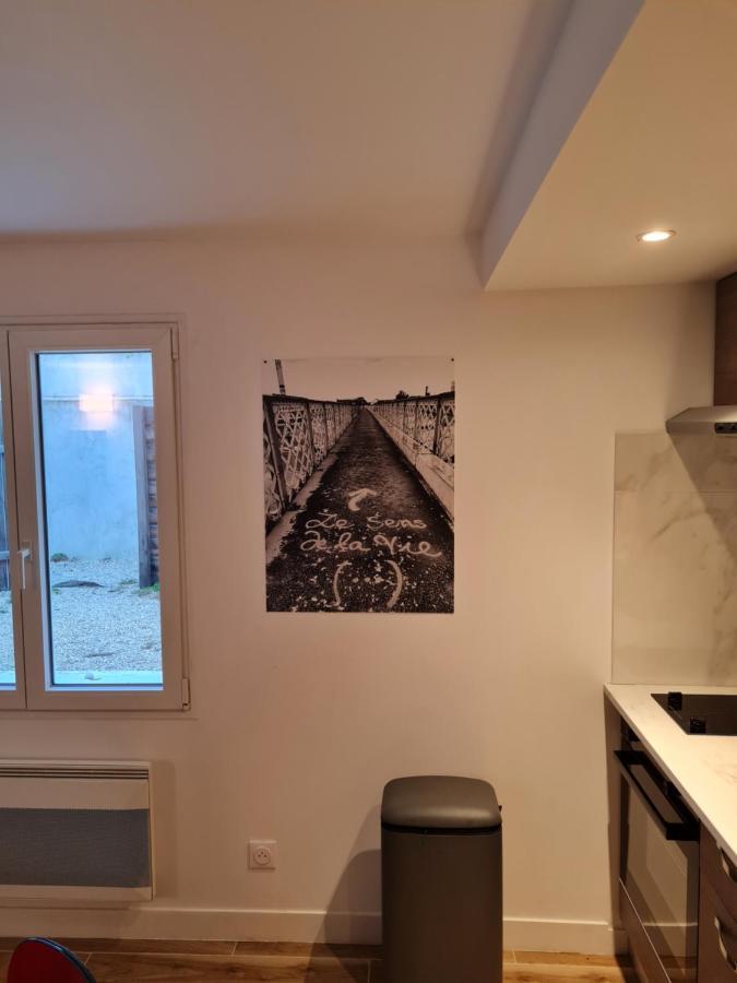 Appartement Calme Et Pratique. Тур Экстерьер фото